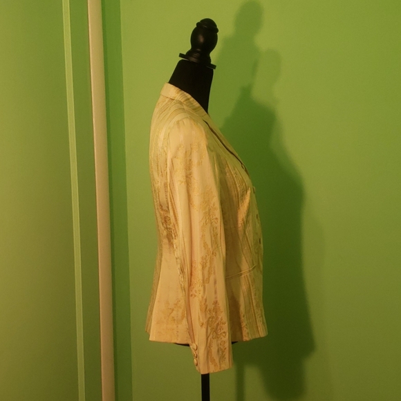 MONDI dinner jacket - Picture 2 of 8